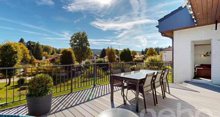 Maison Jumelée de 173m2 - familiale, lumineuse, avec vue et jardin image 2