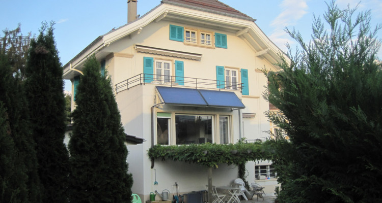 Très belle maison locative des années 30 , 3 appts, 582 m2 terrain image 12