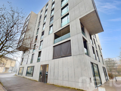 Moderne 3,5-Zimmer-Wohnung an zentraler Lage in Biel image 3