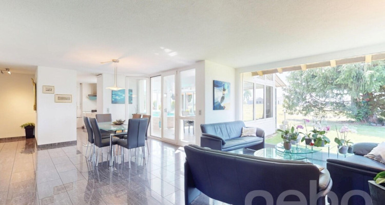 Wunderschönes EFH mit 250m2 Wohnfläche, Pool, Spa und Wintergarten image 4