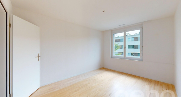 157 m2 moderner Wohnkomfort mit Weitsicht auf Säntis und Churfirsten image 10