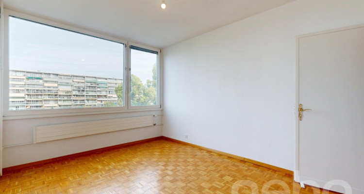 Entre les écoles des Boudines et de Bellavista image 9