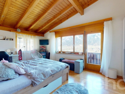 Mehrfamilienhaus mit Aussicht und Potenzial in Thusis image 5