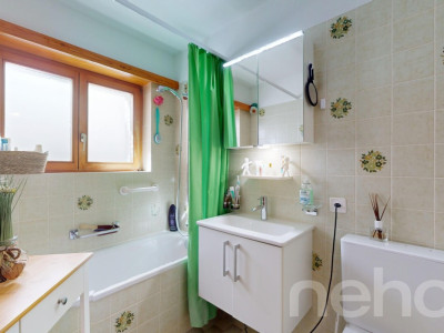 Mehrfamilienhaus mit Aussicht und Potenzial in Thusis image 11