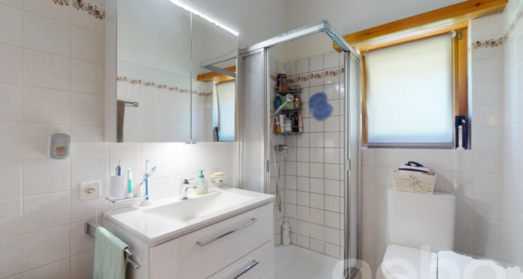 Mehrfamilienhaus mit Aussicht und Potenzial in Thusis image 7