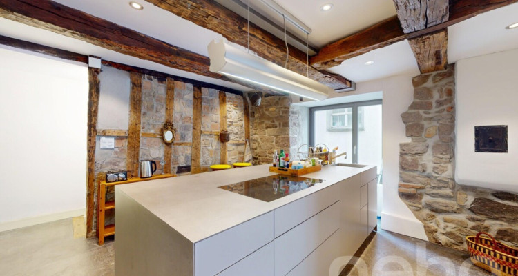 Wunderschönes Eckreihenhaus mit viel Geschichte und Flair image 7