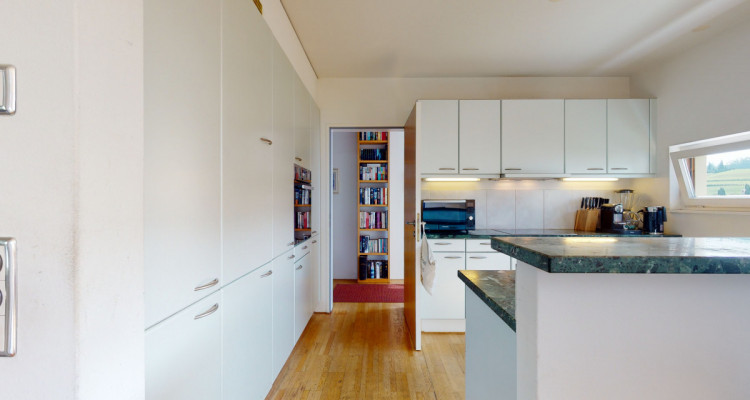 Grosse 5.5 Zimmer Wohnung an ruhiger Wohnlage image 5