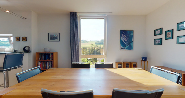 Grosse 5.5 Zimmer Wohnung an ruhiger Wohnlage image 7