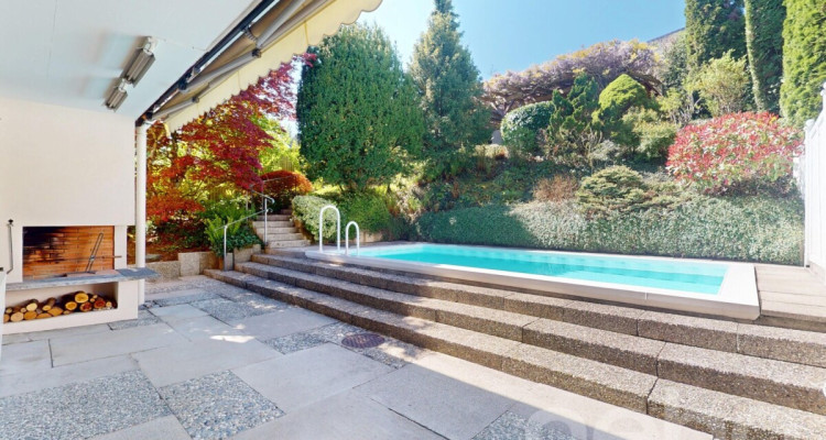 Attraktives 6.5-Zimmer Doppeleinfamilienhaus image 1