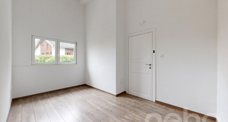 Spacieux appartement lumineux avec 2 places de parc à Collonges image 8