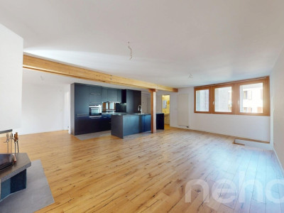 Exclusif: Appartement triplex de 5.5 pièces avec garage image 1