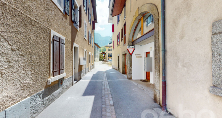 Exclusif: Appartement triplex de 5.5 pièces avec garage image 12