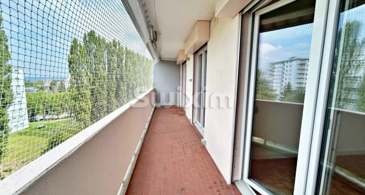 Opportunité à saisir ! Appartement de 2.5 pièces proche du centre-ville ! image 3