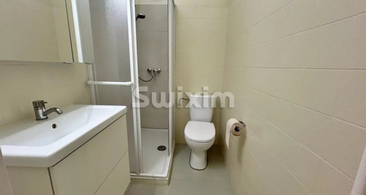 Opportunité à saisir ! Appartement de 2.5 pièces proche du centre-ville ! image 6