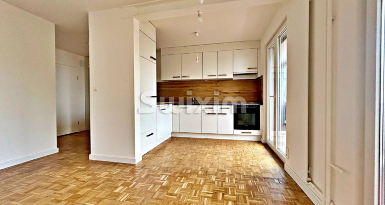 Opportunité à saisir ! Appartement de 2.5 pièces proche du centre-ville ! image 5