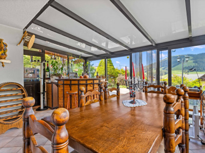 Exclusivité ! Superbe chalet de deux appartements au pied des pistes image 2