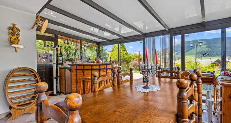 Exclusivité ! Superbe chalet de deux appartements au pied des pistes image 2