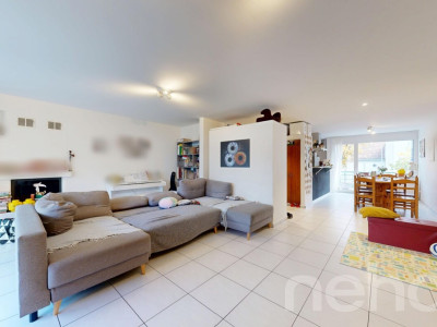 Grosszügige 5.5-Zimmer-Wohnung mit sonnigem Balkon und Bergsicht image 4