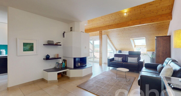 Superbe appartement de 4.5p avec balcon et garage! image 1