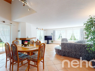 Attraktives 7.5-Zimmer Einfamilienhaus mit Einliegerwohnung image 2