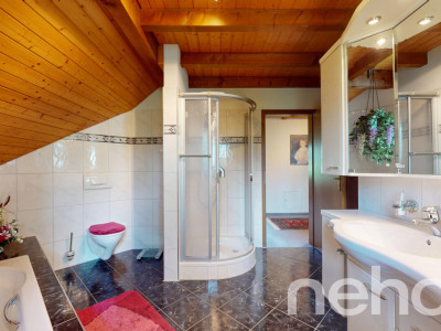 Attraktives 7.5-Zimmer Einfamilienhaus mit Einliegerwohnung image 11