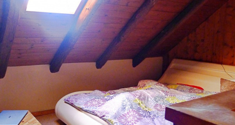 Magnifique appart duplex  2,5 p / 1 chambre / 1 SDB  image 3