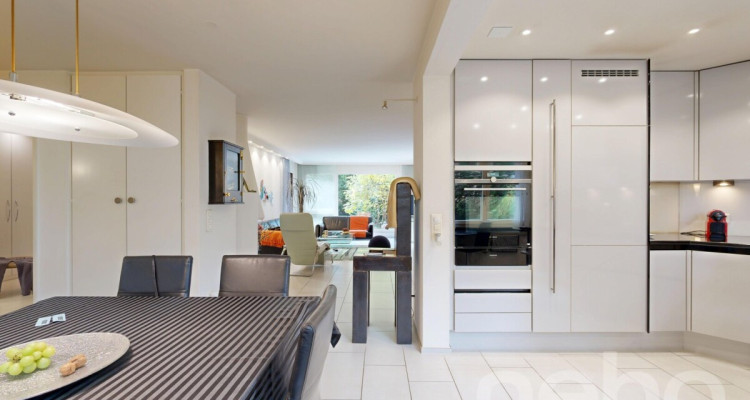 Gartenwohnung mit Wintergarten und Bastelraum an zentraler Lage image 7