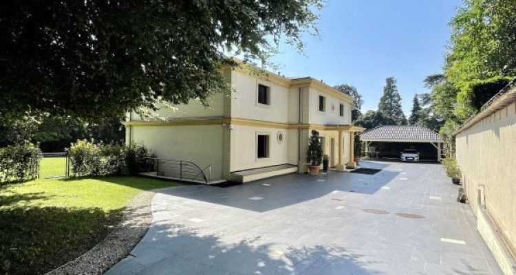 For Rent: Luxury modern half-furnished villa in a quiet and green setting. image 13