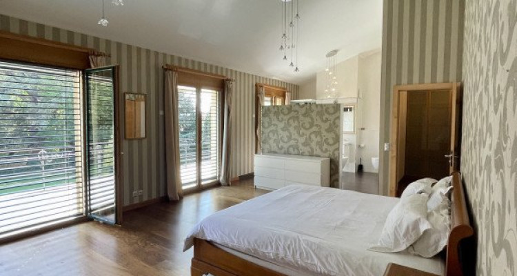 For Rent: Luxury modern half-furnished villa in a quiet and green setting. image 8