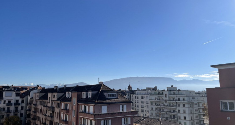 For Rent - UN Area - Modern 2-bedroom furnished duplex  image 11