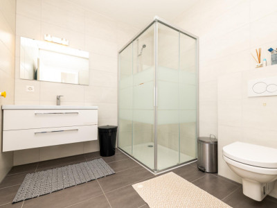 Rare opportunité - Superbe 5.5 pièces en rez de jardin, alliant calme et centralité image 6