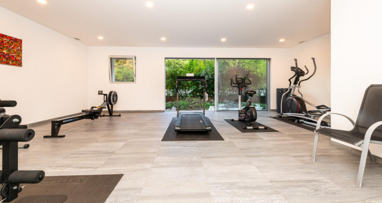 Rare opportunité - Superbe 5.5 pièces en rez de jardin, alliant calme et centralité image 9