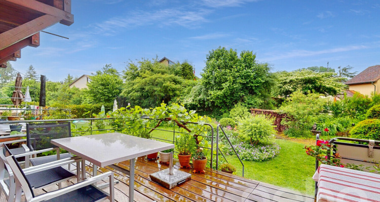 Grosszügiges Reihen-Einfamilienhaus mit wunderschönem Garten image 2