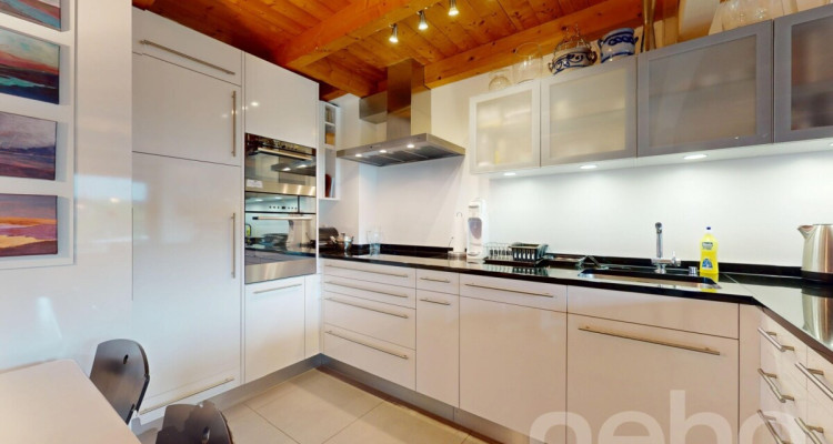 Grosszügiges Reihen-Einfamilienhaus mit wunderschönem Garten image 4