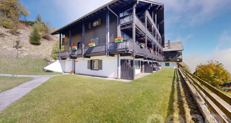 Refuge familial face aux Dents du Midi, au pied des pistes! image 2