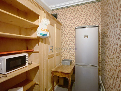 Chambre meublée image 7