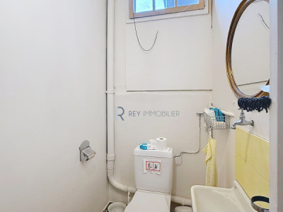 Chambre meublée image 8