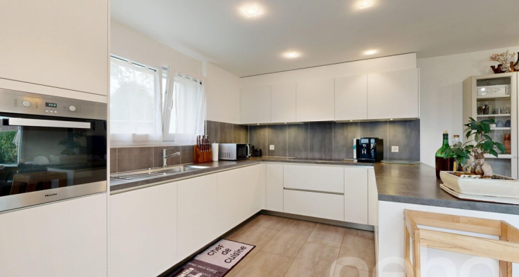 Un appartement lumineux avec jardin dans un cadre paisible! image 5