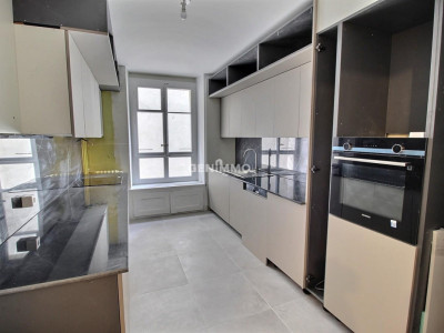 Magnifique Appartement rénové image 3