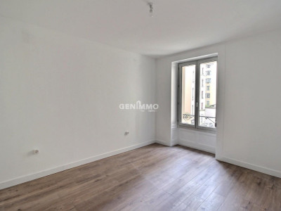 Magnifique Appartement rénové image 5