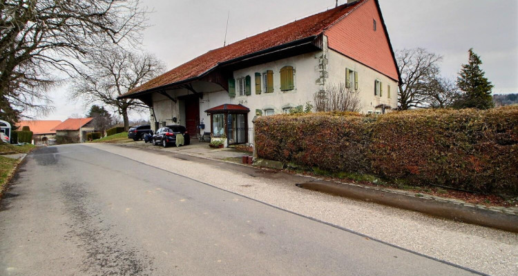 VENTE CLASSIQUE Pour rénovation complète image 1