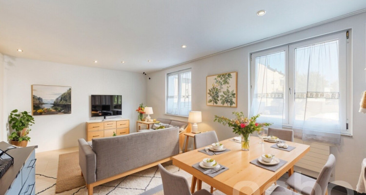 Renovierte 4.5-Zimmer-Wohnung in Zürich-Seebach image 3