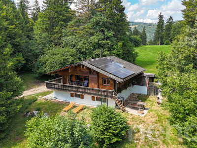 Chalet d?exception avec vue panoramique et exposition plein sud image 2