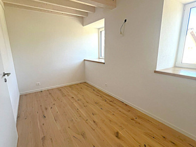 Charmant duplex 4.5 pièces avec mezzanine dans ferme rénovée image 7