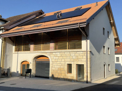 Charmant duplex 4.5 pièces avec mezzanine dans ferme rénovée image 2