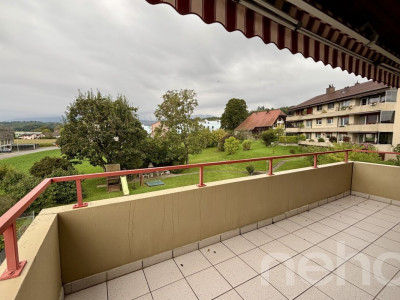 Helle Galeriewohnung mit Balkon image 3