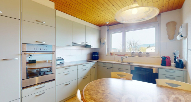 Helle Galeriewohnung mit Balkon image 4