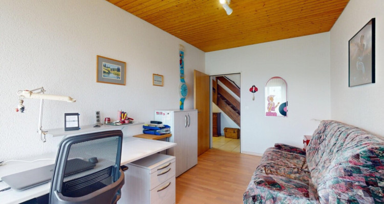 Helle Galeriewohnung mit Balkon image 8