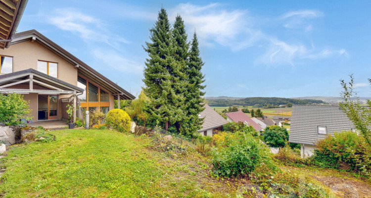 7-Zimmer-Einfamilienhaus an ruhiger Lage mit Garten und Weitblick image 2