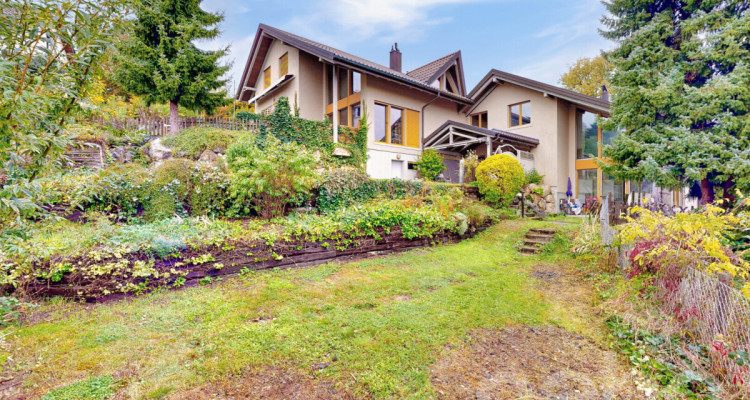 7-Zimmer-Einfamilienhaus an ruhiger Lage mit Garten und Weitblick image 3